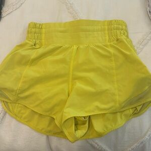 Yellow Lululemon Align Shorts 2.5 inch HR